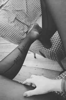 Julia Fljat feet photo 4