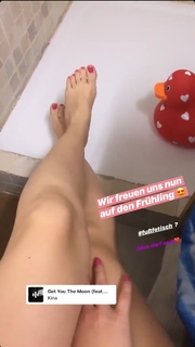 Julia Fljat feet photo 10