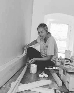 Julia Fljat feet photo 1