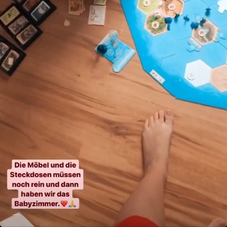 Julia Fljat feet photo 17