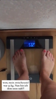 Julia Fljat feet photo 12