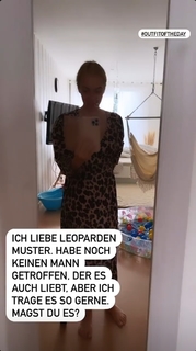 Julia Fljat feet photo 17