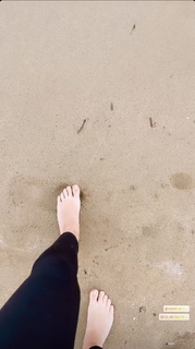 Julia Fljat feet photo 5