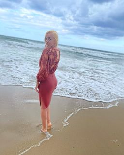 Julia Fljat feet photo 3