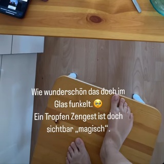 Julia Fljat feet photo 4