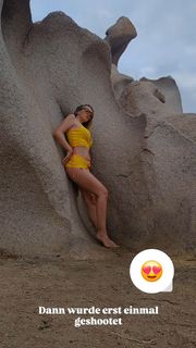 Julia Fljat feet photo 9