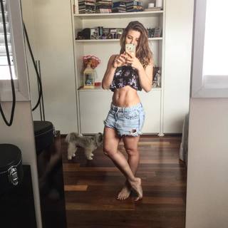 Julia Foti feet photo 12
