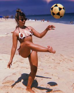 Julia Foti feet photo 18
