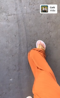 Julia Foti feet photo 3