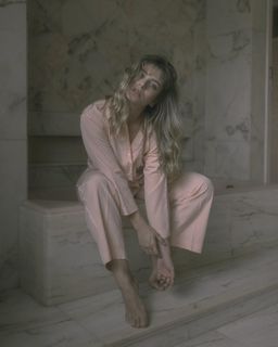 Julia Foti feet photo 18