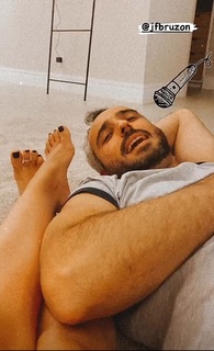 Julia Foti feet photo 2