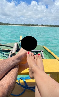 Julia Foti feet photo 3
