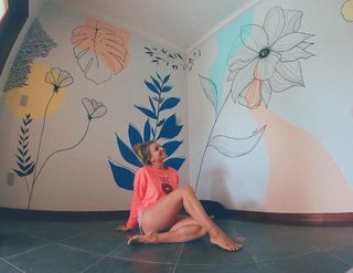 Julia Foti feet photo 9