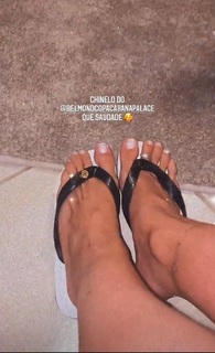 Julia Foti feet photo 16