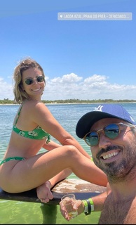 Julia Foti feet photo 4