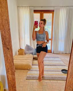 Julia Foti feet photo 19