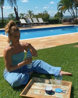Julia Foti feet photo 11