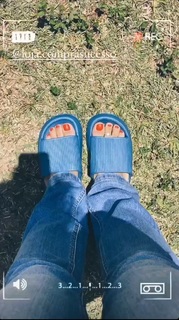 Julia Foti feet photo 19