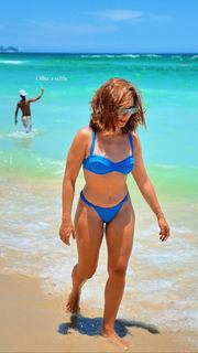 Julia Foti feet photo 9