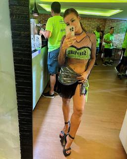 Julia Foti feet photo 11
