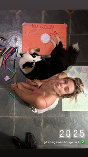 Julia Foti feet photo 9