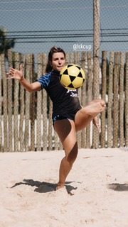 Julia Foti feet photo 19