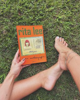 Julia Foti feet photo 20