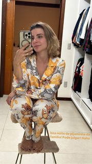 Julia Foti feet photo 7