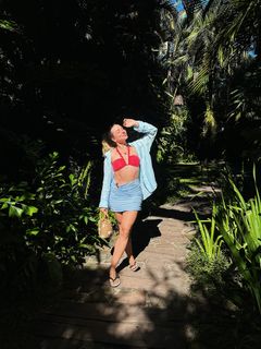 Julia Foti feet photo 19