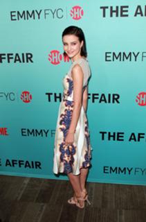 Julia Goldani Telles feet photo 14