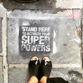 Julia Goldani Telles feet photo 12