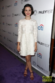 Julia Goldani Telles feet photo 6