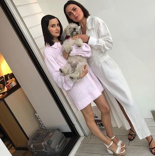 Julia Goldani Telles feet photo 15