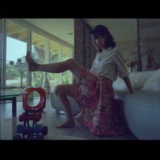 Julia Goldani Telles feet photo 10