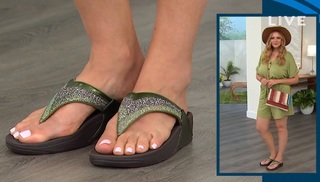 Julia Harris feet photo 16