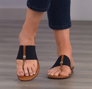 Julia Harris feet photo 5