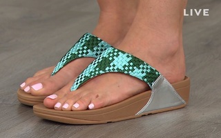 Julia Harris feet photo 7