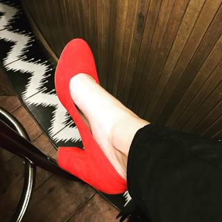 Julia Ioffe feet photo 15