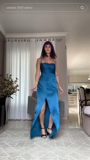Julia K Barni feet photo 14