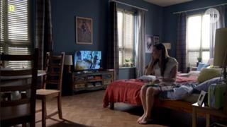 Julia Kaminska feet photo 8