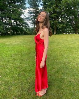 Julia Kaminska feet photo 9