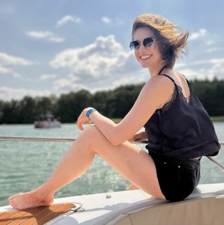 Julia Kaminska feet photo 7