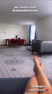 Julia Kaminska feet photo 13