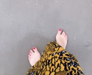 Julia Kaminska feet photo 8