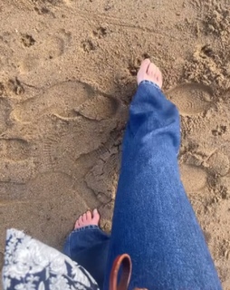 Julia Kaminska feet photo 6