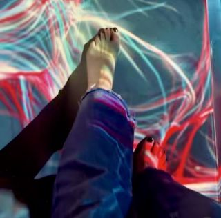 Julia Kaminska feet photo 6