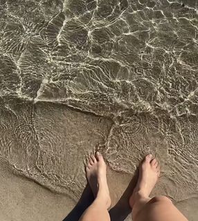 Julia Kaminska feet photo 17
