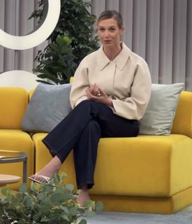 Julia Kaminska feet photo 1