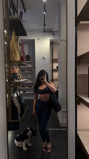 Julia Kelly feet photo thumbnail