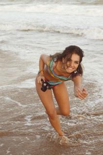 Julia Konrad feet photo 3